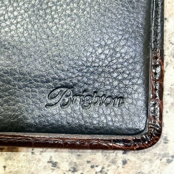 Brighton Vintage Leather Croc Embossed Bi-Fold Checkbook Wallet Brown/Black - Picture 7 of 10